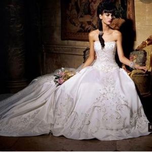 Eve of Milady Designer Wedding Gow